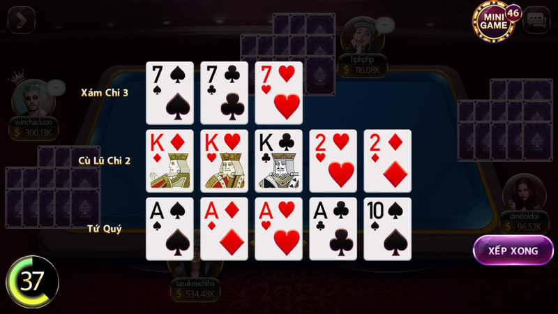 Người chơi tự xếp bài và chia theo 3 chi đầu - giữa - cuối